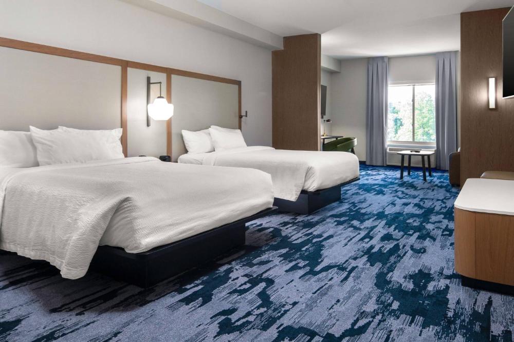 Suite, 2 Queen, Sofa bed interior